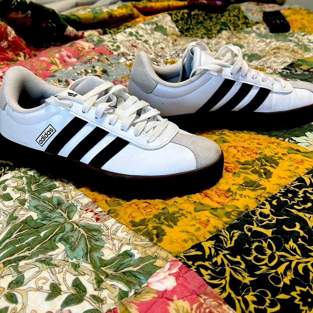 Adidas sz 7